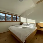 Hacienda Apartman *